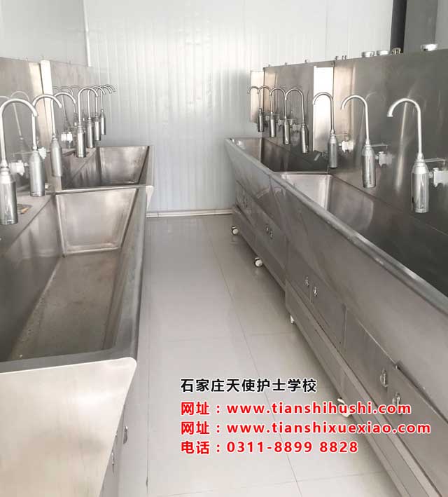 石家莊天使護(hù)士學(xué)校護(hù)理實(shí)訓(xùn)