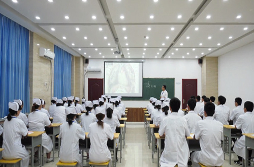 石家莊學口腔專業哪個學校比較正規？怎么報名？