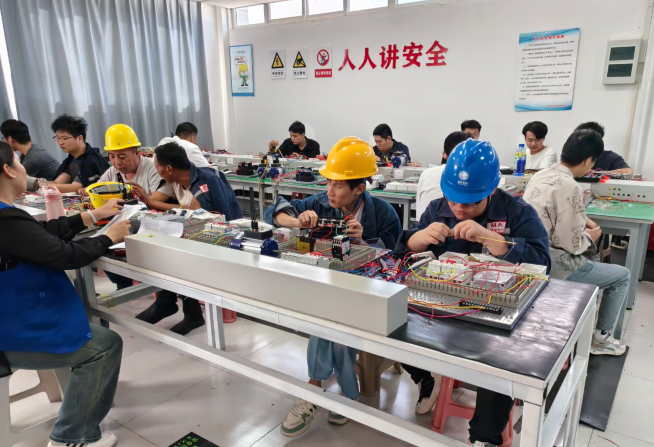 考電工證需要什么條件 考一個電工證多少錢 官網報名入口