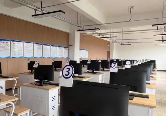 自己考電工證在哪報名